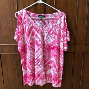 Beautiful international concepts Inc. top.